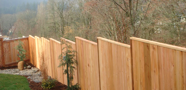What Makes the Best Wooden Fence?